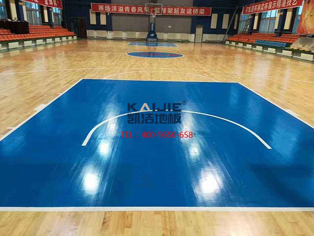 籃球場(chǎng)專(zhuān)用運(yùn)動(dòng)木地板,體育運(yùn)動(dòng)木地板廠(chǎng)家,體育運(yùn)動(dòng)木地板品牌
