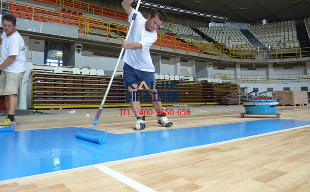 選購體育館運(yùn)動木地板常見問題總結(jié)——凱潔地板