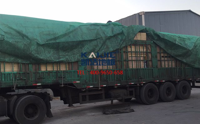 云南體育館專用運動木地板項目案例發(fā)貨——凱潔地板