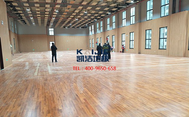 陜西寶雞中鐵一局五公司體育館木地板案例——?jiǎng)P潔地板