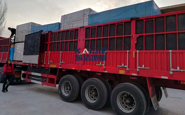 陜西寶雞職業(yè)技術學院體育館木地板項目發(fā)貨——凱潔地板