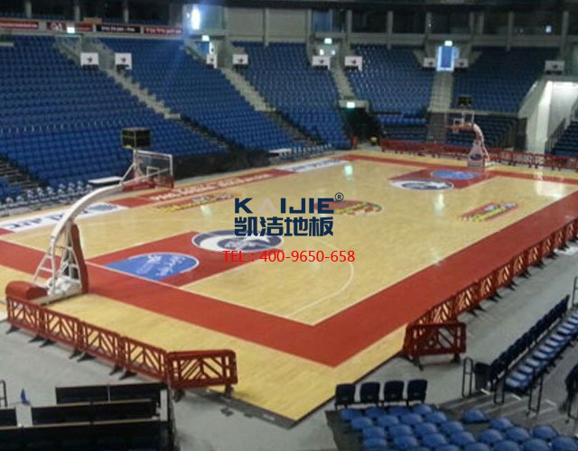 「北京籃球地板」實(shí)木運(yùn)動(dòng)地板的打磨翻新過程——?jiǎng)P潔地板