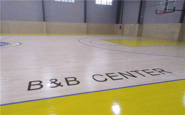 湖南襄陽(yáng)籃球公園木地板項(xiàng)目