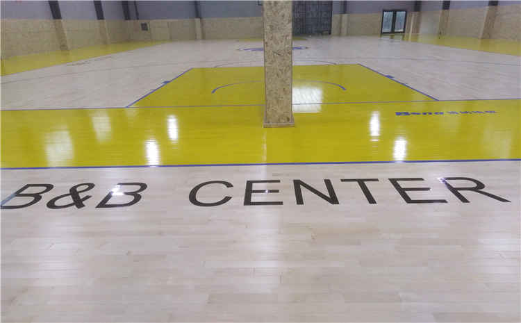 湖南襄陽(yáng)籃球公園木地板項(xiàng)目