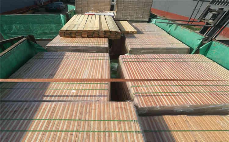 河北衡水體育館木地板項目發(fā)貨