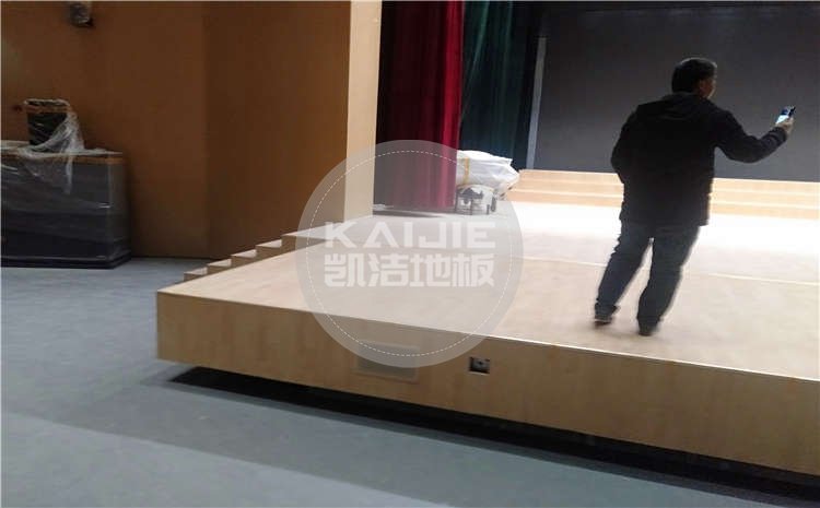 山東乳山市實(shí)驗(yàn)學(xué)校舞臺(tái)木地板項(xiàng)目