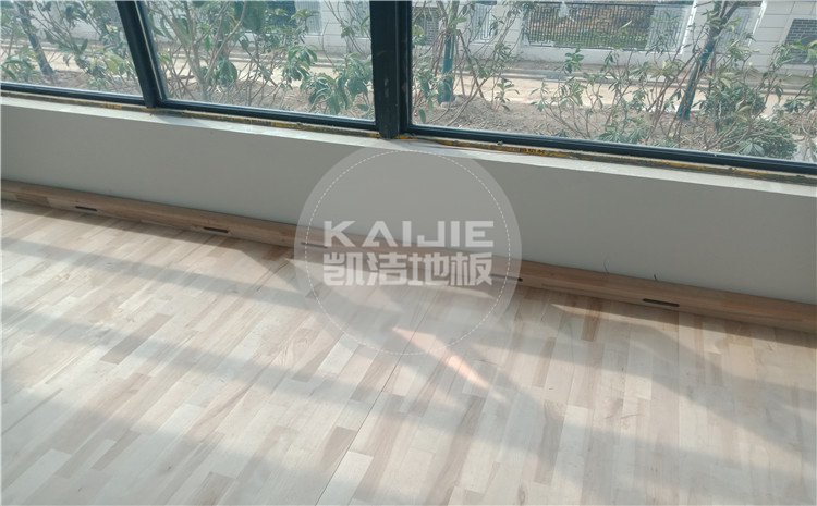 江蘇鹽城阜寧縣城河路小學(xué)體育館木地板案例