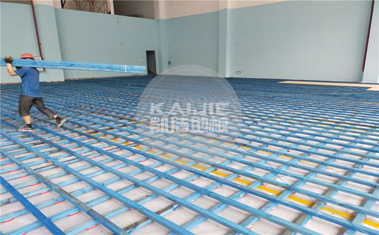 廣東佛山南海區(qū)綠電能源有限公司體育館木地板項(xiàng)目案例-凱潔籃球地板