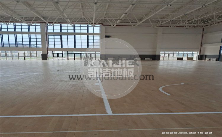 徐州黃集機(jī)場體育館木地板項(xiàng)目-凱潔籃球木地板廠家