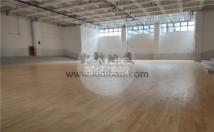 四川綿陽實驗中學(xué)體育館木地板項目-凱潔籃球木地板廠家