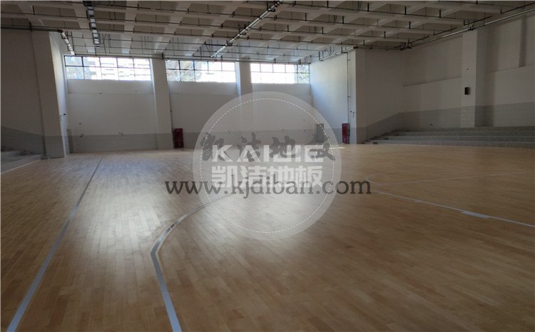 四川綿陽實驗中學(xué)體育館木地板項目-凱潔籃球木地板廠家