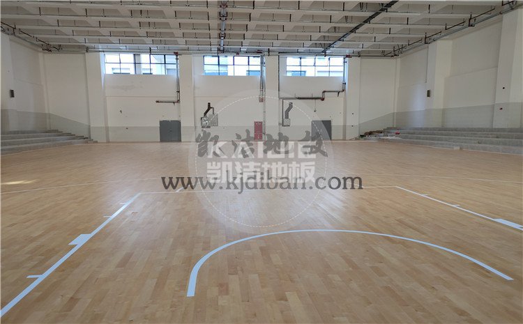 四川綿陽實驗中學(xué)體育館木地板項目-凱潔籃球木地板廠家