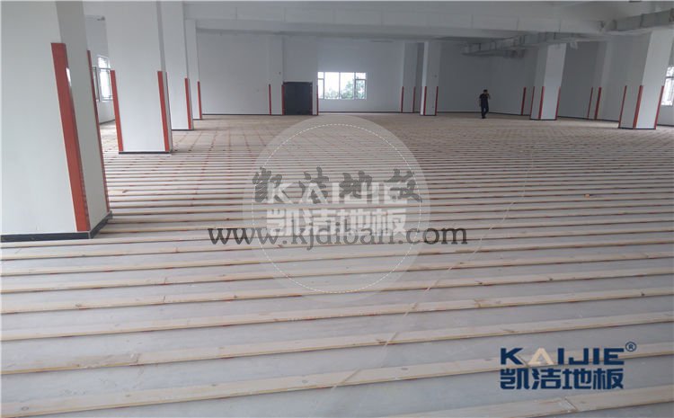 山東省萊州市中華武校體育館木地板項目