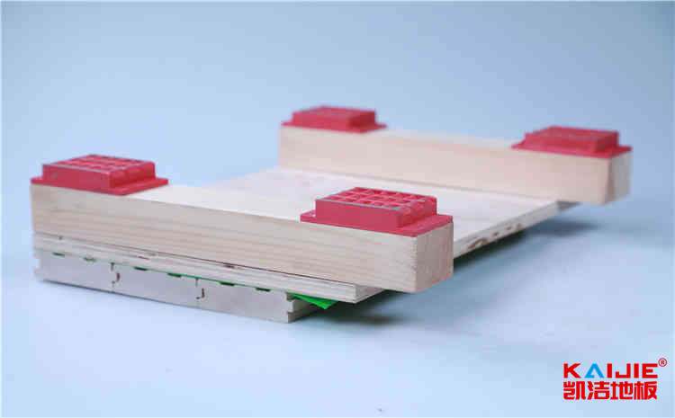 實(shí)木運(yùn)動(dòng)地板