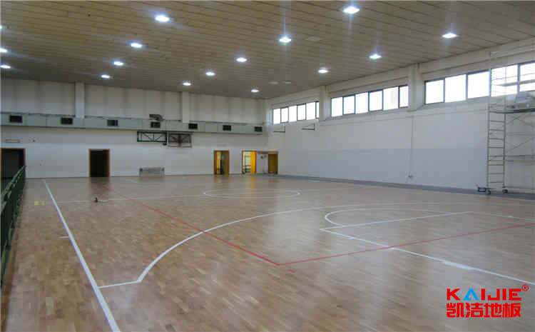 24厚乒乓球館木地板主輔龍骨結(jié)構(gòu)-凱潔地板