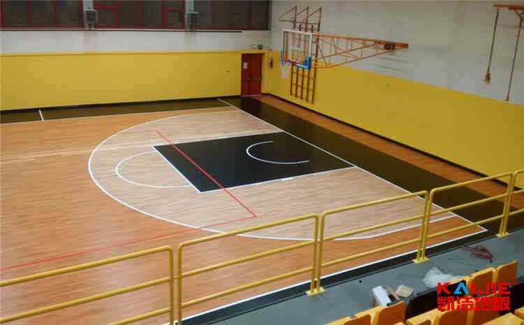 楓樺木舞臺實木地板安裝工藝