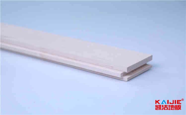 指接板籃球場(chǎng)實(shí)木地板多少錢一平米？（籃球場(chǎng)實(shí)木運(yùn)動(dòng)木地板品牌）-凱潔地板