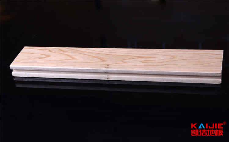 拼接板風(fēng)雨操場地板怎么翻新？