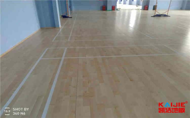 舞臺(tái)木地板定制時(shí)需要注意什么