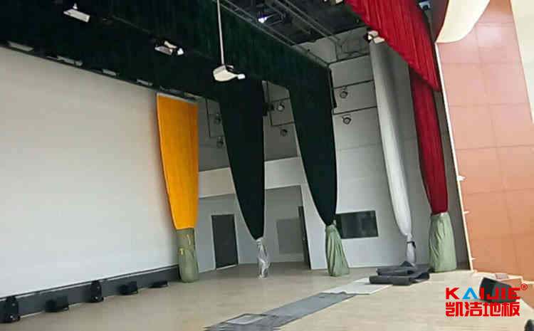 進(jìn)口籃球場(chǎng)木地板都有哪些品牌